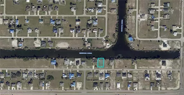 Cape Coral, FL 33993,925 NW 8th TER