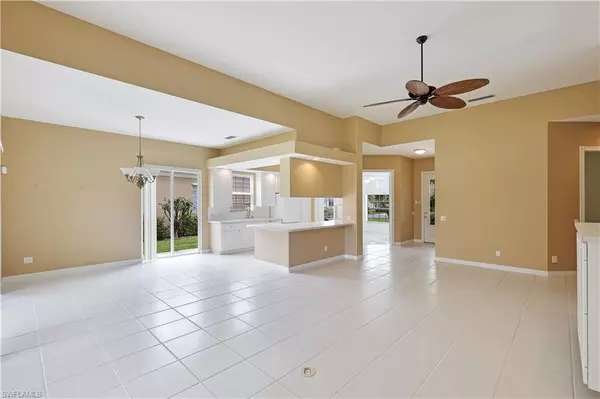 Bonita Springs, FL 34135,14850 Donatello CT