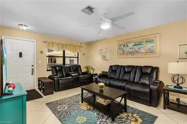 Fort Myers, FL 33912,13252 White Marsh LN #3223