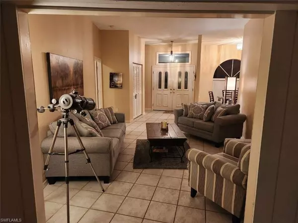 Sarasota, FL 34243,4971 79TH Ave DR E