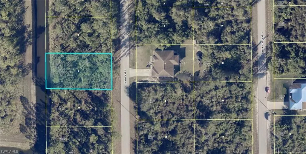 Lehigh Acres, FL 33974,560 GENOA AVE S