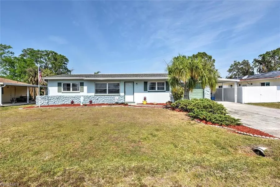 2613 Cartagena AVE, Fort Myers, FL 33905