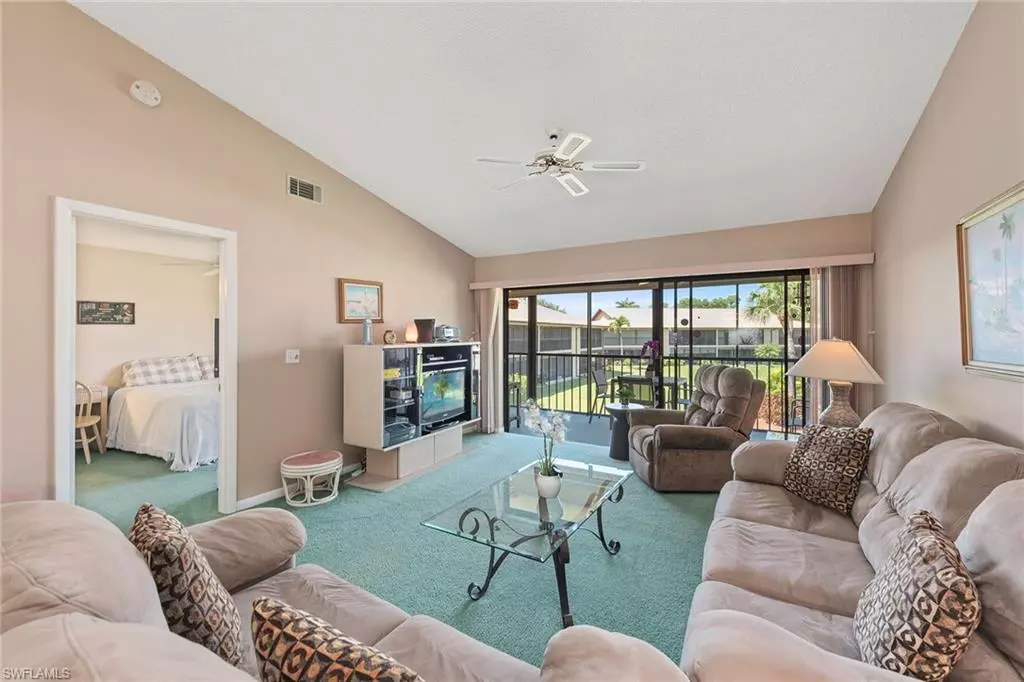 Naples, FL 34113,256 Pebble Beach CIR #D202