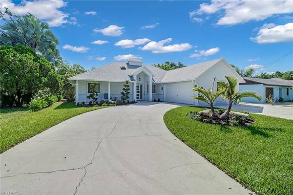 27141 Sun Aqua LN, Bonita Springs, FL 34135