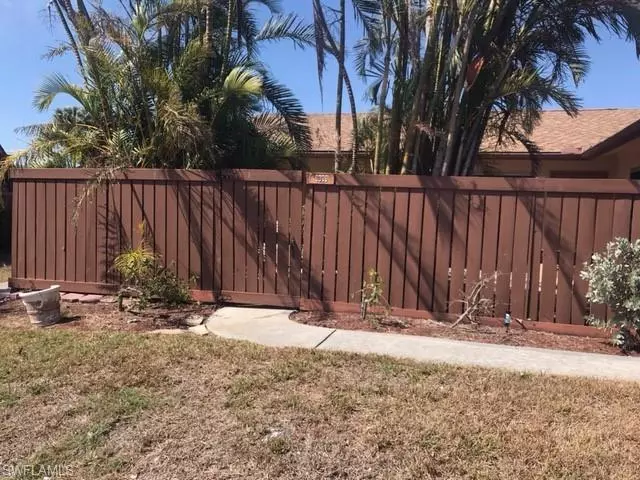 6376 Royal Woods DR, Fort Myers, FL 33908