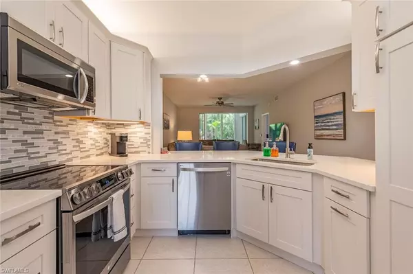 Naples, FL 34108,865 Tanbark DR #104