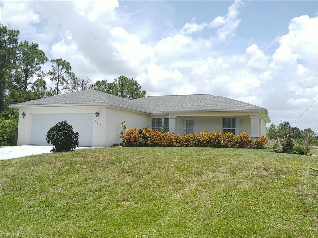 1143 Cove ST E, Lehigh Acres, FL 33974