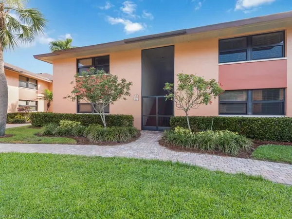 1522 Mainsail DR #5,  Naples,  FL 34114