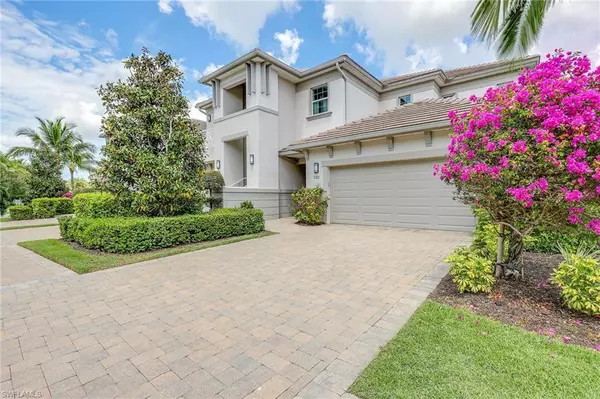 Naples, FL 34113,8046 Signature Club CIR #102