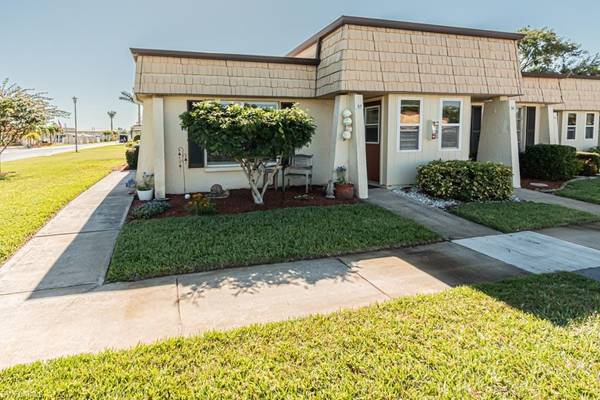 57 Laconia CT, Fort Myers, FL 33919