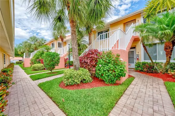 Naples, FL 34112,2385 Bayou LN #6