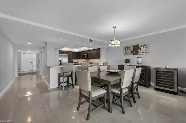 Naples, FL 34108,21 Bluebill AVE #B-502