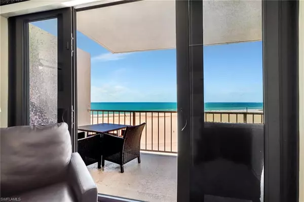 Marco Island, FL 34145,180 Seaview CT #1003