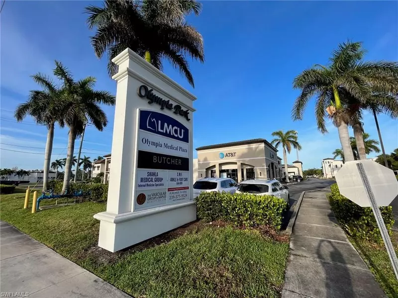 2400 Vanderbilt Beach RD #100, Naples, FL 34109