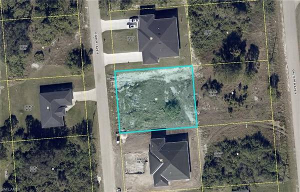 117-119 Gilbert AVE S, Lehigh Acres, FL 33973