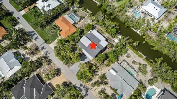 Sanibel, FL 33957,1077 S Yachtsman DR