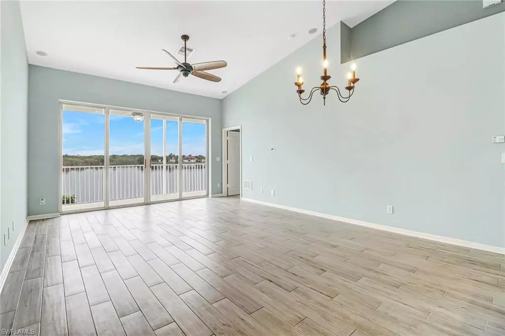 Naples, FL 34114,25013 Peacock LN #2-202