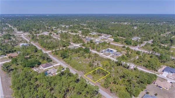 Lehigh Acres, FL 33974,1137 Cove ST E