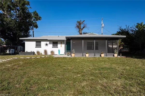 3803 Richard RD, North Fort Myers, FL 33903