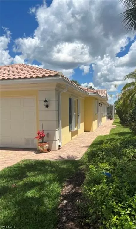 Naples, FL 34114,7096 Marconi CT