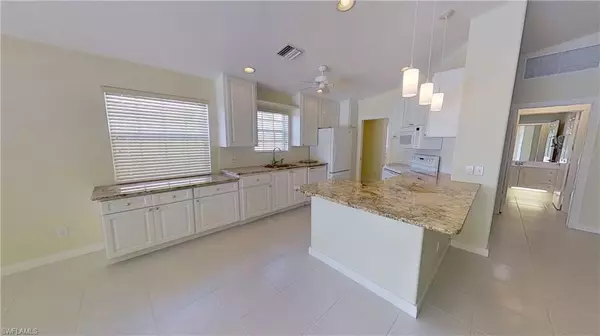 Sarasota, FL 34238,7836 Camminare DR