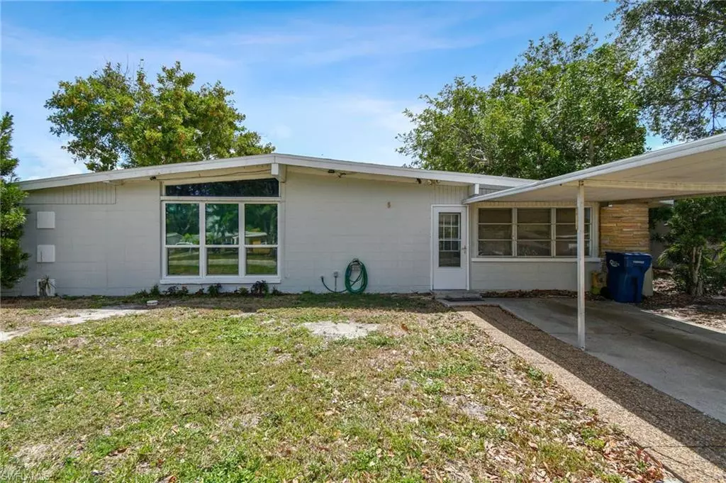 Bradenton, FL 34207,6619 W 26th ST