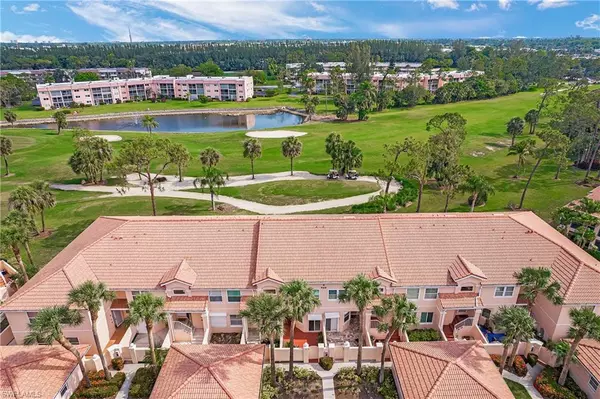 368 Woodshire LN #B7, Naples, FL 34105