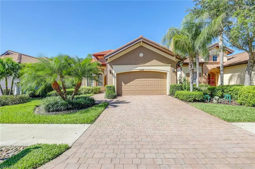 Naples, FL 34113,6489 Caldecott DR