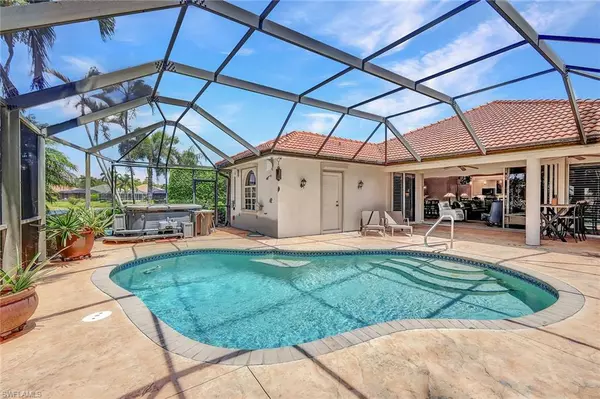 Naples, FL 34119,4383 Pomarine CT