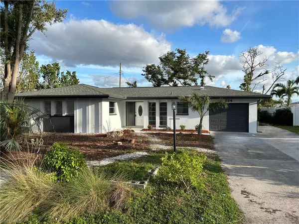 Cape Coral, FL 33904,224 SE 43rd LN