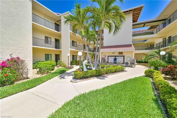 Fort Myers, FL 33908,11220 Caravel CIR #106