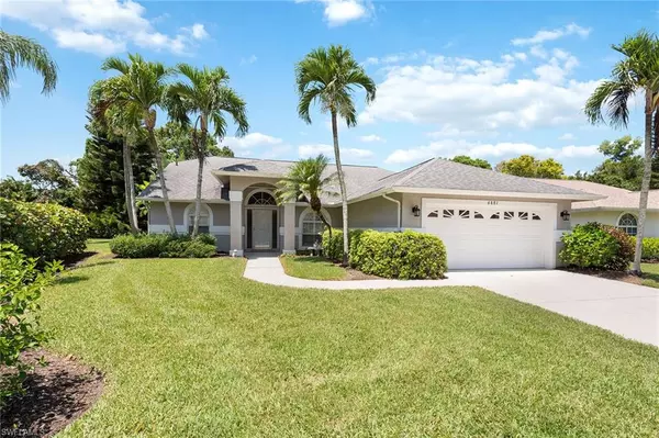 6887 Lone Oak BLVD,  Naples,  FL 34109