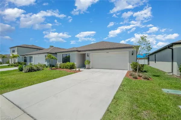 10823 Marlberry WAY, North Fort Myers, FL 33917