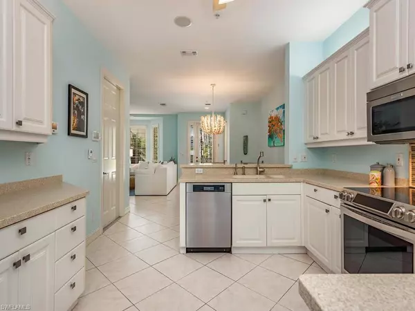 Naples, FL 34102,846 9th AVE S #104