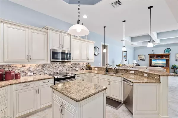 Naples, FL 34119,7278 Acorn WAY