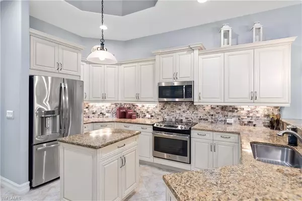 Naples, FL 34119,7278 Acorn WAY