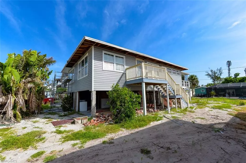 Fort Myers Beach, FL 33931,4831 Coral RD