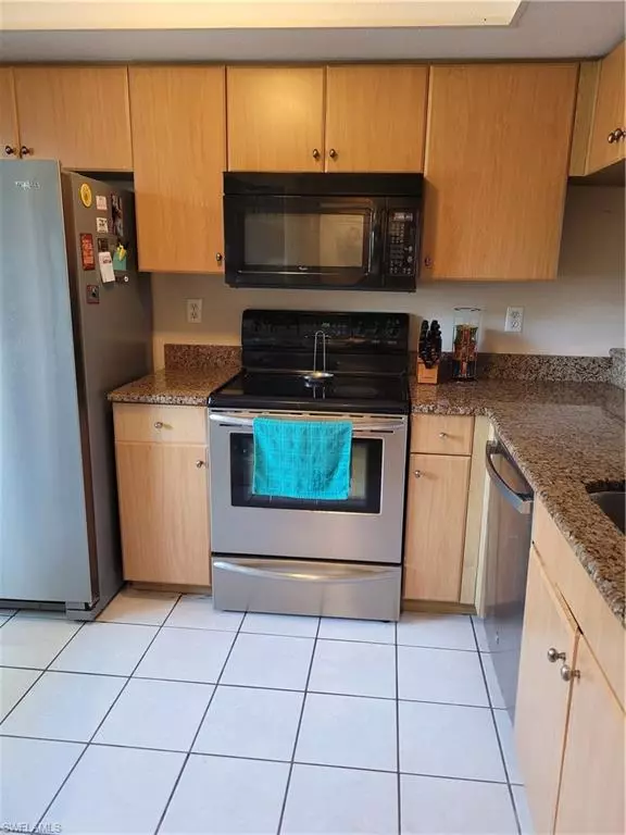 Estero, FL 33928,4111 Lorene Dr. #104 Lorene Dr DR #104