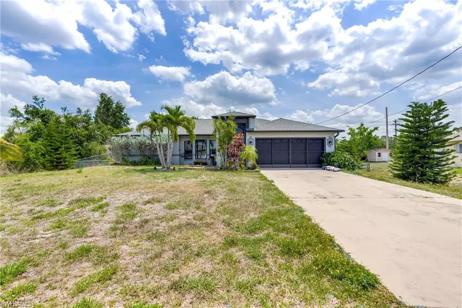 128 Zobora CIR, Fort Myers, FL 33913