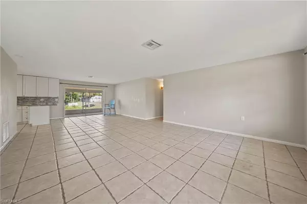 North Fort Myers, FL 33903,1269 Sabal Gardens DR