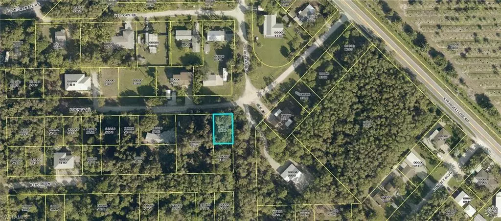 7253 Bouney DR, Bokeelia, FL 33922