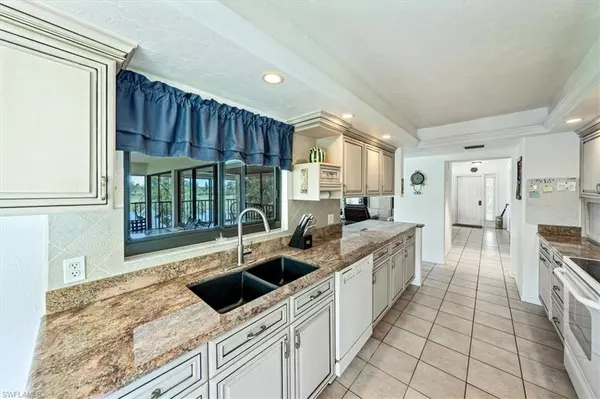 Naples, FL 34105,631 Wildwood LN