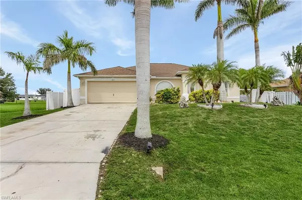 Cape Coral, FL 33909,1422 NE 7th PL