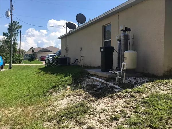 Lehigh Acres, FL 33972,458 Westdale AVE