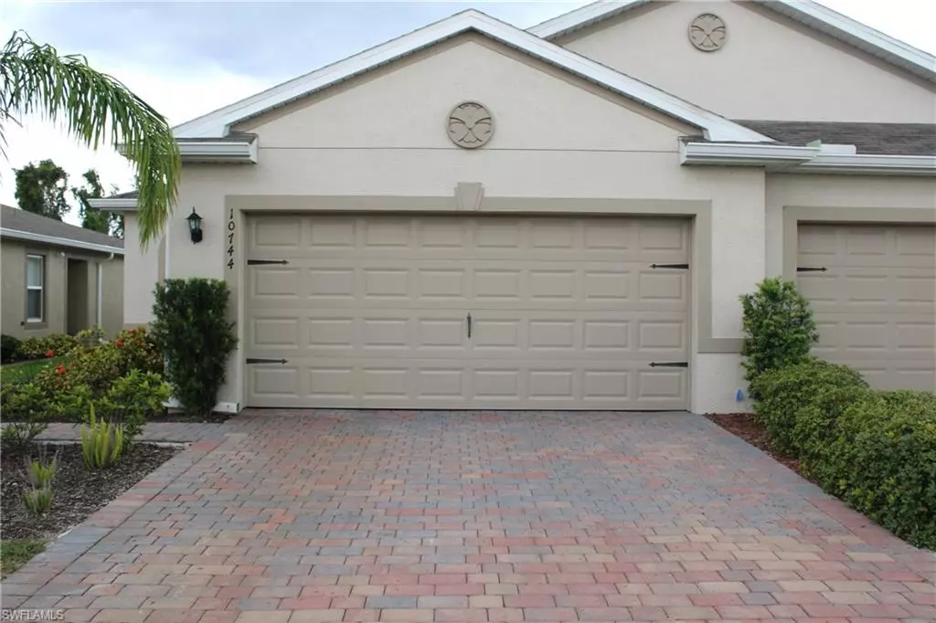 Lehigh Acres, FL 33936,10744 Crossback LN