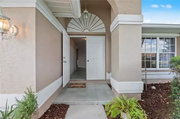 Naples, FL 34109,10268 Boca CIR