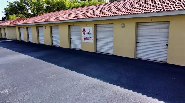 8243 Key Royal CIR, Naples, FL 34119