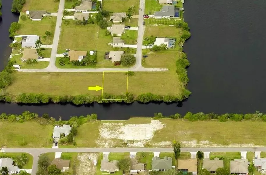 1410 NE 12th ST, Cape Coral, FL 33909