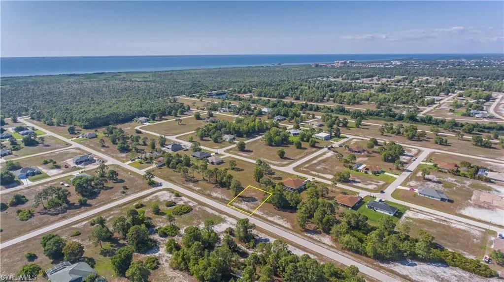 3703 NW 42nd LN, Cape Coral, FL 33993