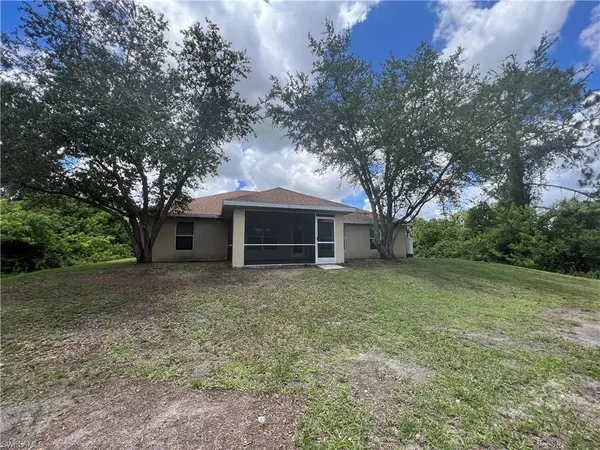 Lehigh Acres, FL 33974,183 Castle AVE